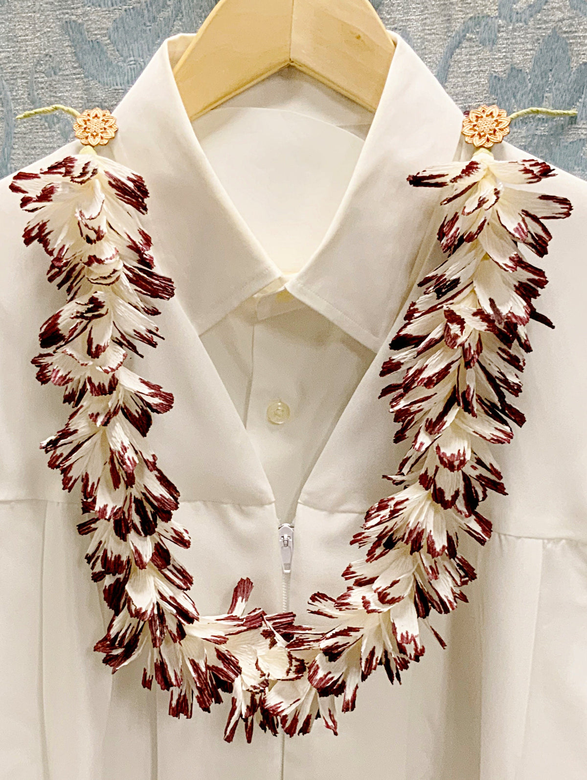 Graduation Lei-Crepe Paper Flower Bloom Lei-Wedding Lei-Birthday Lei-Paper Flowers- Lei